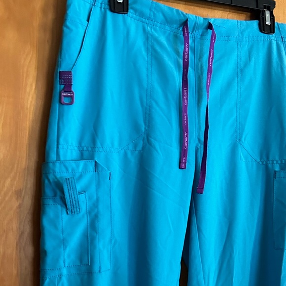 Carhartt force women’s scrubs. - Picture 4 of 4